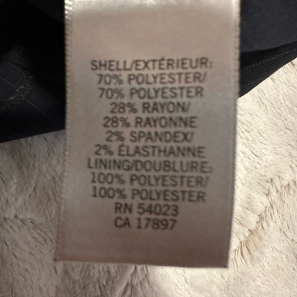 Banana Republic Black Pinstripe Mini Skirt Size 2P - Picture 2 of 10